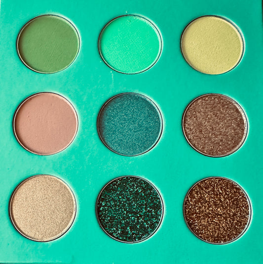 9-Count Matt & Shimmer Eye Shadow Palette (Sour Apple)